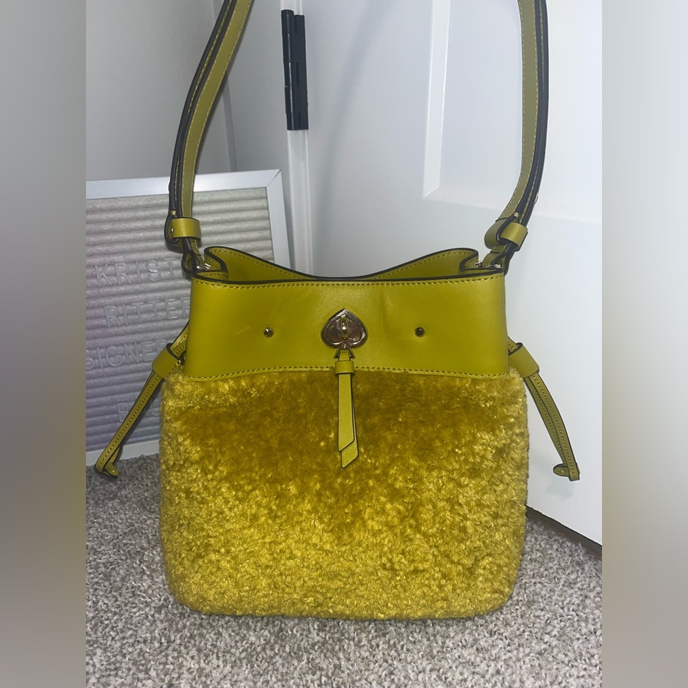 Kate Spade Small Marti Faux Fur Bucket Bag in Citron Sapphire NWOT